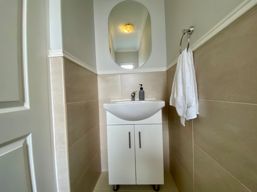 3 Bedroom Property for Sale in Aan de Weber Estate Western Cape